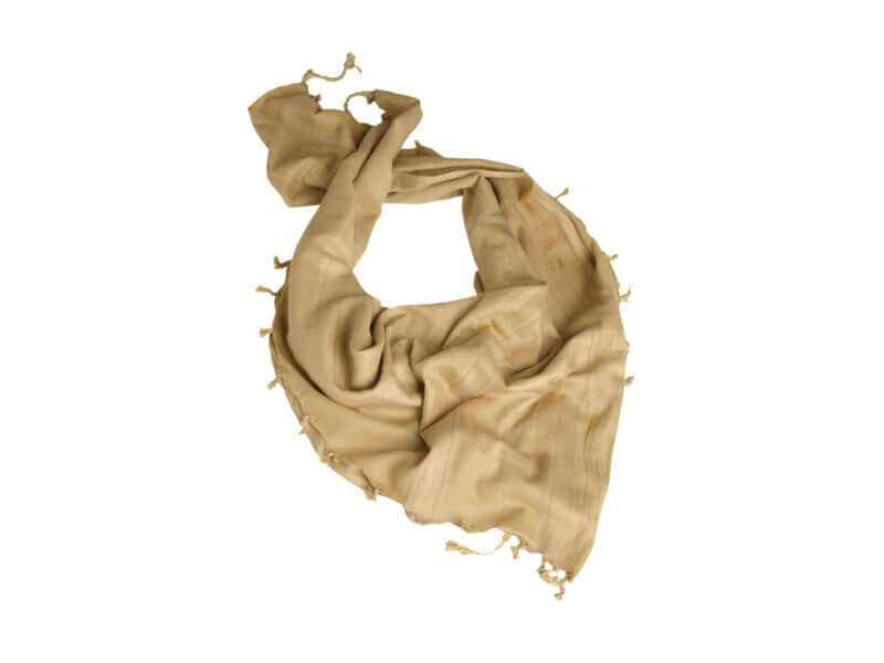 Shemagh Coyote en couleur sable, un accessoire polyvalent pour la protection en milieu désertique.